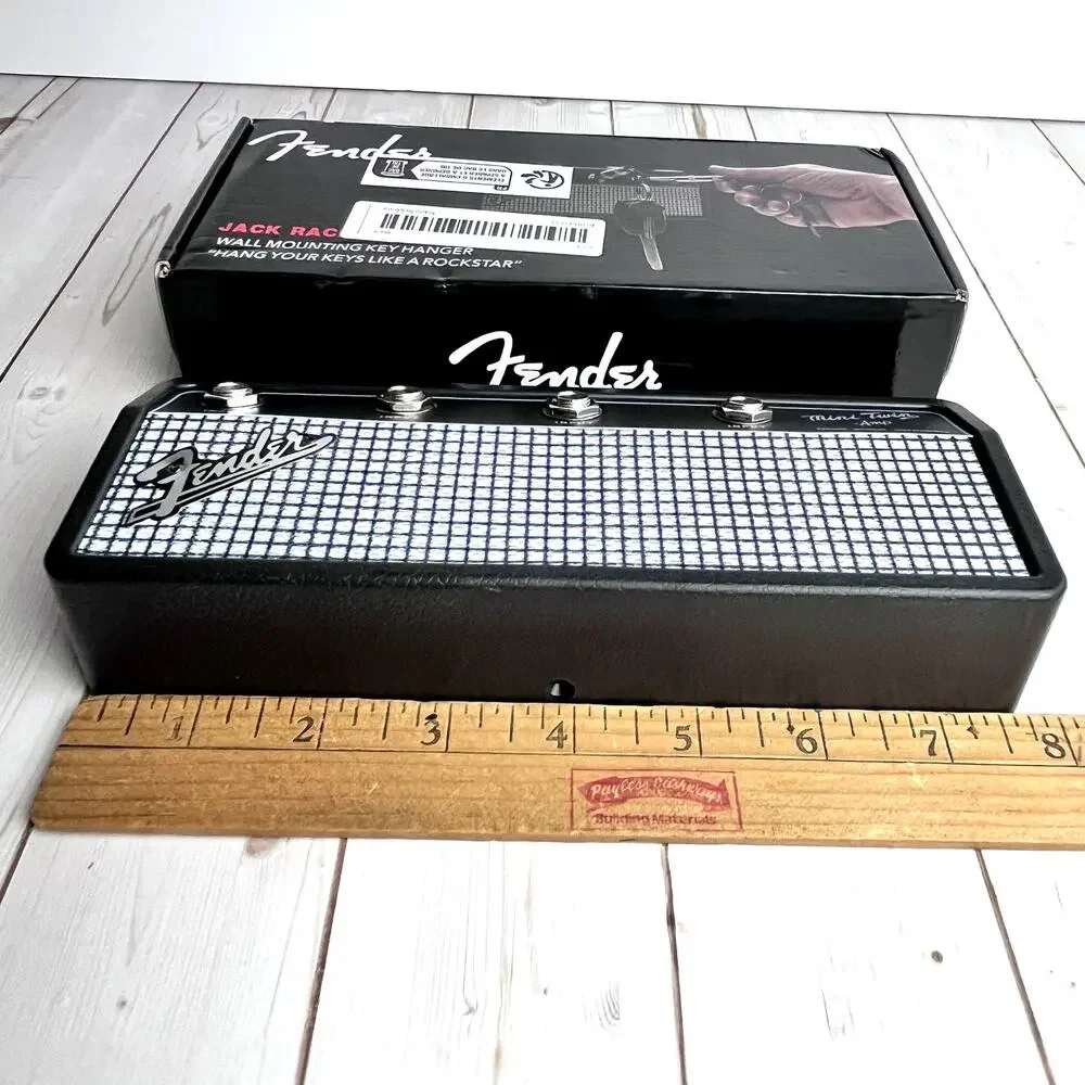 Fender Guitar Jack Rack Wall Mount Key Rack Mini Amp Design 4 Keychains Boxed - Picture 5 of 5